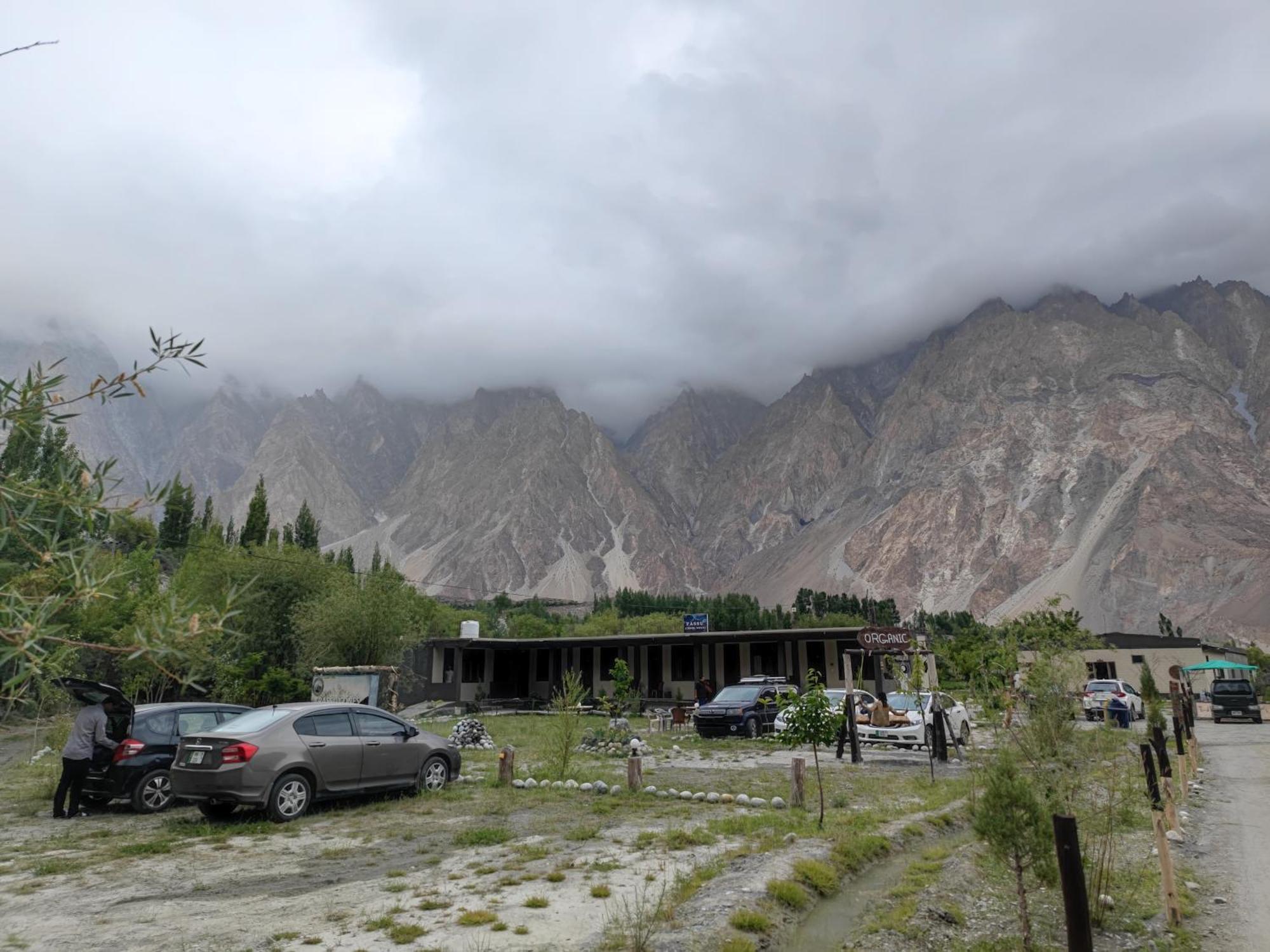 Passu Cones Hotel Pasu Eksteriør bilde